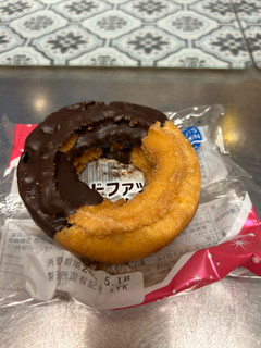 「ヤマザキ ドーナツステーション オールドファッション ドーナツ チョコ 袋1個」のクチコミ画像 by Tinytot さん