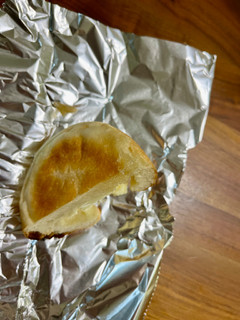 「ヤマザキ ハニーチーズフランスパン 1個」のクチコミ画像 by ピンクのぷーさんさん