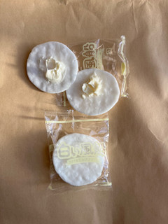 「亀田製菓 白い風船 コクうまミルククリーム 袋15枚」のクチコミ画像 by ピンクのぷーさんさん