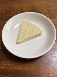 「クラフト 小さなチーズケーキ キャラメルスイート 香るバニラ 15g×6」のクチコミ画像 by ピンクのぷーさんさん