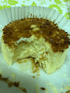 「ローソン Uchi Cafe’ 盛りすぎ！ バスチー バスク風チーズケーキ」のクチコミ画像 by パン大好きさん