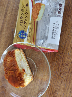 「ヤマザキ 喫茶気分 フロランタンシフォンケーキ 袋1個」のクチコミ画像 by モモコさん