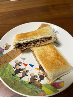 「ヤマザキ ランチパック チョコレート 板チョコ入り」のクチコミ画像 by ピンクのぷーさんさん