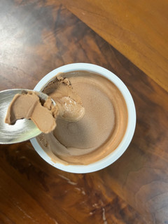 「明治 厳選カカオのチョコレートアイス」のクチコミ画像 by ピンクのぷーさんさん