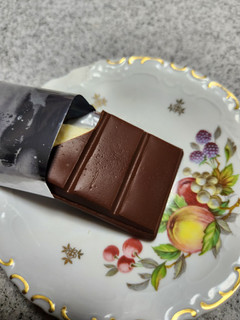 「森永製菓 板チョコアイス 「夏限定」品質 箱70ml」のクチコミ画像 by レイコアラさん