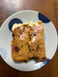 「午後の喫茶マイニチ ルバーブクリーム入りキャロットケーキ」のクチコミ画像 by ピンクのぷーさんさん