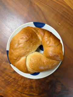 「RUICHAN BAGEL 北海道ヨーグルトクリームレーズン」のクチコミ画像 by ピンクのぷーさんさん