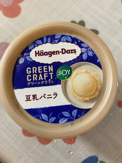 「ハーゲンダッツ GREEN CRAFT ミニカップ 豆乳バニラ カップ110ml」のクチコミ画像 by ぱぴぴさん