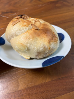 「maru bagel カシューナッツとピーナッツクリームダマンド」のクチコミ画像 by ピンクのぷーさんさん