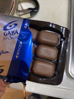 「江崎グリコ メンタルバランスチョコレートGABA フォースリープ まろやかミルク 箱12個」のクチコミ画像 by gologoloさん