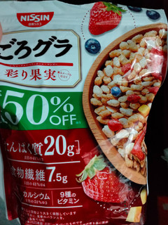 「日清シスコ ごろグラ 糖質50％オフ 彩り果実 袋350g」のクチコミ画像 by おれんじゃーさん