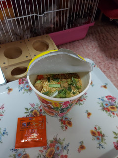 「明星食品 チャルメラカップ とり野菜みそラーメン カップ71g」のクチコミ画像 by ハムちゃんハムジさん