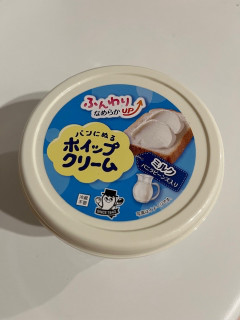 「ソントン パンにぬるホイップクリーム ミルク カップ150g」のクチコミ画像 by chan-manaさん