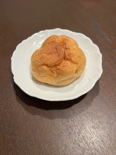 「オランジェ ひかえめに言ってクリーム多めのシュークリーム クッキー＆クリーム 袋1個」のクチコミ画像 by chan-manaさん
