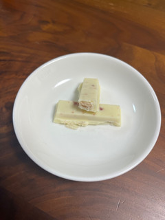 「ネスレ キットカット ストロベリーチーズケーキ味 袋10枚」のクチコミ画像 by ピンクのぷーさんさん