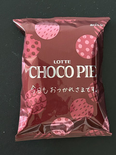 「ロッテ チョコパイ 抹茶ティラミス 箱6個」のクチコミ画像 by mari-D-juanaさん