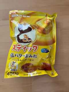 高評価】「おさつどきっスティック 塩バターまみれ  - UHA味覚糖