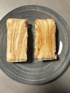 「ヤマザキ ランチパック 濃厚ショコラ ゴディバ監修」のクチコミ画像 by chickyさん