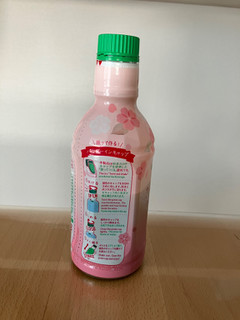 「伊藤園 matcha LOVE さくら抹茶 ペット330ml」のクチコミ画像 by こつめかわうそさん