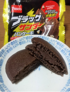 「Pasco ブラックサンダーパンケーキ 袋1個」のクチコミ画像 by uhkkieさん