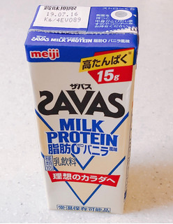 「ザバス MILK PROTEIN 脂肪0 バニラ風味 パック200ml」のクチコミ画像 by ビーピィさん