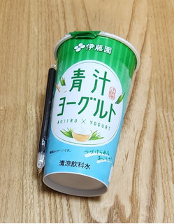 「伊藤園 青汁 ヨーグルト 200g」のクチコミ画像 by みにぃ321321さん