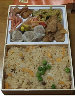 「崎陽軒 炒飯弁当」のクチコミ画像 by エリリさん