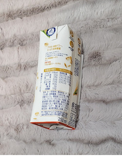 「ダノン Alpro オーツミルク 砂糖不使用 250ml」のクチコミ画像 by みにぃ321321さん