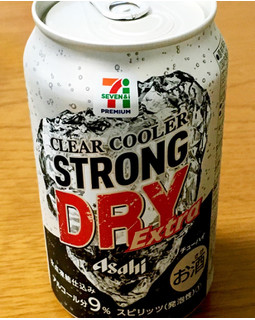 「セブンプレミアム クリアクーラー ストロング ドライエクストラ 缶350ml」のクチコミ画像 by ビールが一番さん