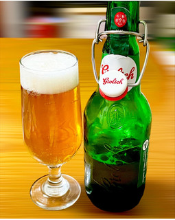 「ロイヤル・グロールシュ グロールシュ・プレミアム・ラガー 瓶450ml」のクチコミ画像 by ビールが一番さん