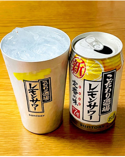 「サントリー こだわり酒場のレモンサワー 缶350ml」のクチコミ画像 by ビールが一番さん
