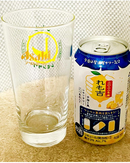 「アサヒ 旬果搾りれも吉 350ml」のクチコミ画像 by ビールが一番さん