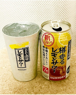 「サントリー こだわり酒場 樽香るレモンサワー 缶350ml」のクチコミ画像 by ビールが一番さん