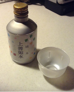 「白瀧酒造 純米 上善如水 缶300ml」のクチコミ画像 by meisuiさん