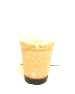 「nana’s green tea きな粉豆乳黒蜜ソフトクリーム モチラテ」のクチコミ画像 by いちごみるうさん