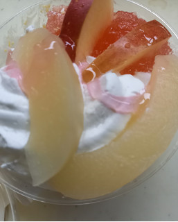 「ドンレミー ごちそう果実 MIXフルーツケーキ カップ1個」のクチコミ画像 by レビュアーさん