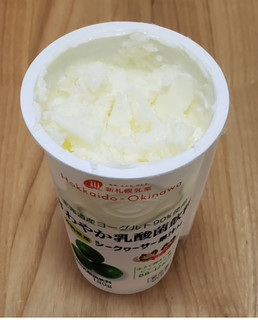 「新札幌乳業 さわやか乳酸菌飲料 シークヮーサー果汁入り カップ180g」のクチコミ画像 by みにぃ321321さん