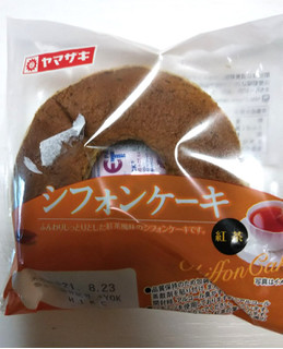 「ヤマザキ シフォンケーキ 紅茶 袋1個」のクチコミ画像 by シロですさん