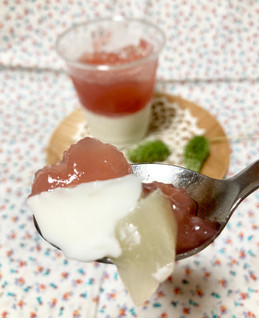 「ローソン Uchi Cafe’ まるで桃みたいなピーチ＆杏仁」のクチコミ画像 by COTORI cafeさん