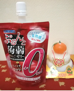 「オリヒロ ぷるんと蒟蒻ゼリー 蜜りんご味 130g」のクチコミ画像 by ちるおこぜさん