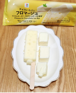 「セブン＆アイ セブンプレミアム チョコレートバー フロマージュ 袋85ml」のクチコミ画像 by みにぃ321321さん