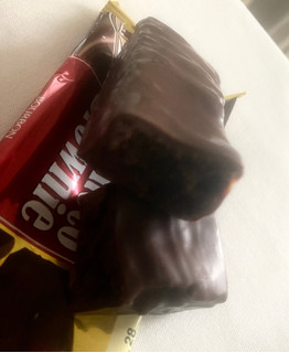 「ブルボン もっと濃厚チョコブラウニー 袋1個」のクチコミ画像 by もんペチさん