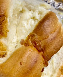 「オイシス ベーコン＆チーズフォンデュブレッド 袋1個」のクチコミ画像 by もんペチさん