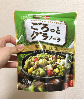 「シスコ ごろっとグラノーラ いちごと小豆の宇治抹茶 袋200g」のクチコミ画像 by なでしこ5296さん