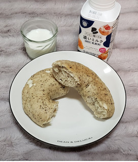 「雪印メグミルク パンと一緒にのむ 濃いミルク パック230ml」のクチコミ画像 by みにぃ321321さん