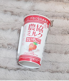 「メイトー 農協ミルク 濃甘いちご カップ180g」のクチコミ画像 by みにぃ321321さん