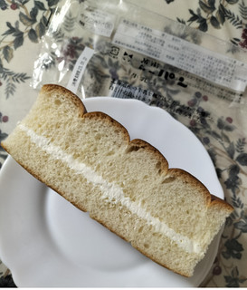 「ニシカワパン 牛乳パン 袋1個」のクチコミ画像 by コマメのグルメさん