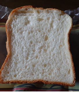 「神戸屋 朝からさっくり食パン 袋2枚」のクチコミ画像 by もぐりーさん