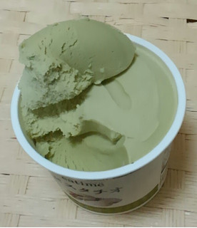 「eatime ピスタチオ好きが作ったビスタチオアイス カップ122ml」のクチコミ画像 by みにぃ321321さん