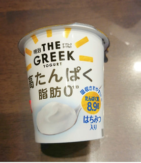 「明治 THE GREEK YOGURT はちみつ入り 東京2020応援パッケージ カップ100g」のクチコミ画像 by ぺりちゃんさん